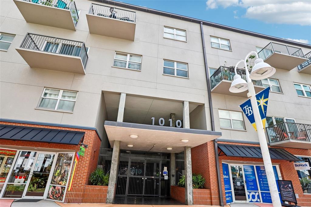Property for sale at 1010 CENTRAL AVENUE UNIT 413, ST PETERSBURG, FL, 33705
