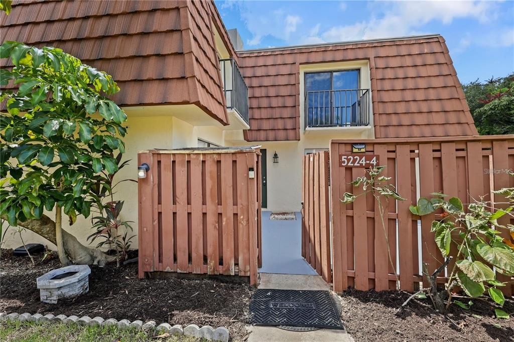 Property for sale at 5224 CEDARBEND DRIVE UNIT 4, FORT MYERS, FL, 33919