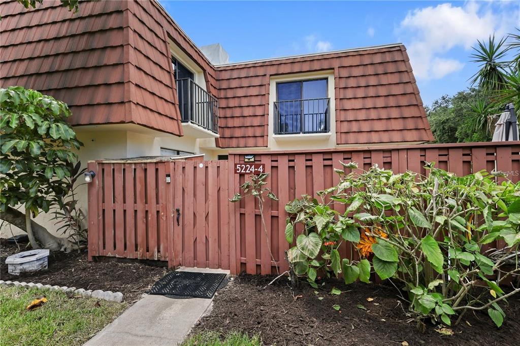 Property for sale at 5224 CEDARBEND DRIVE UNIT 4, FORT MYERS, FL, 33919