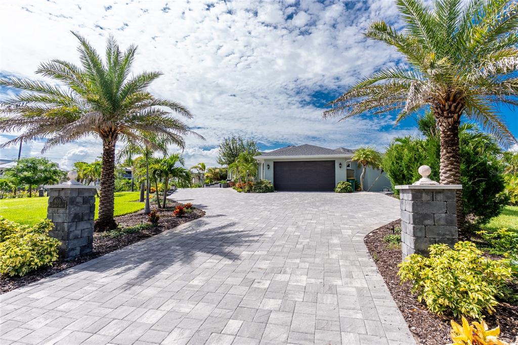 Property for sale at 600 LOOKOUT ALLEY, PLACIDA, FL, 33946