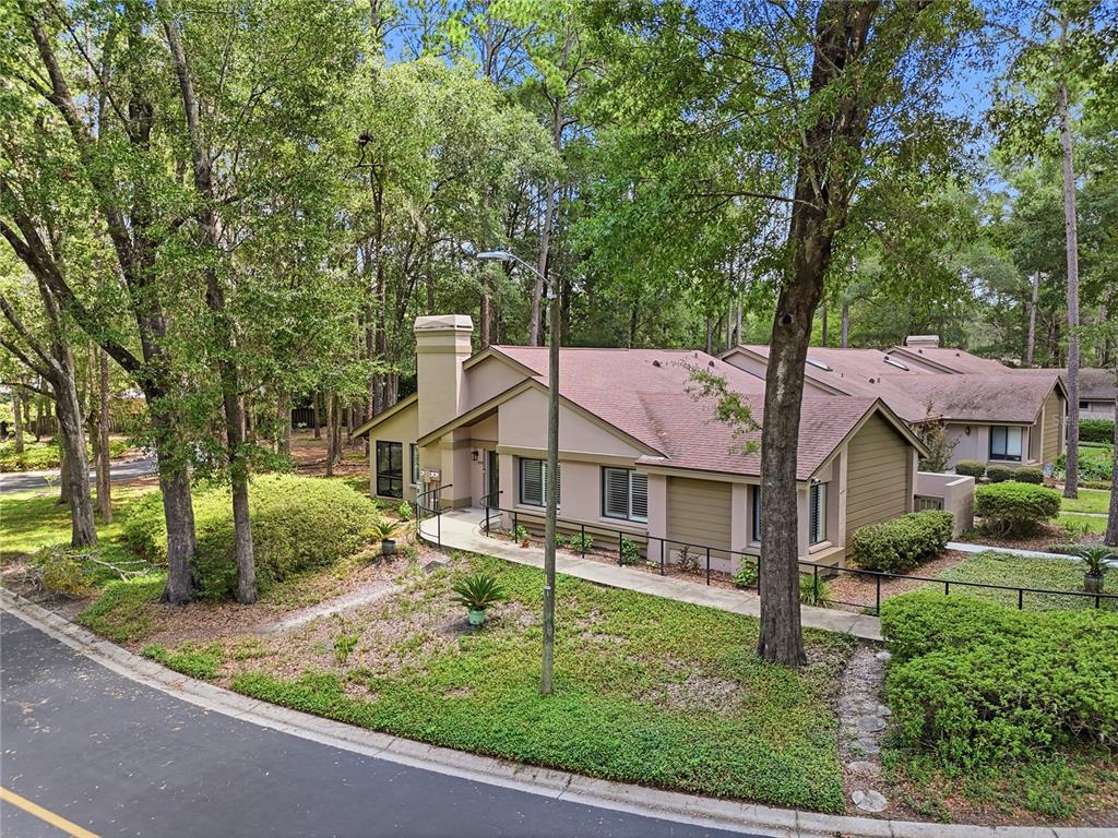 Property for sale at 4039 NW 23RD CIRCLE, GAINESVILLE, FL, 32605
