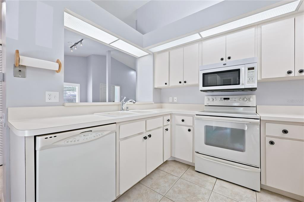 Property for sale at 4039 NW 23RD CIRCLE, GAINESVILLE, FL, 32605