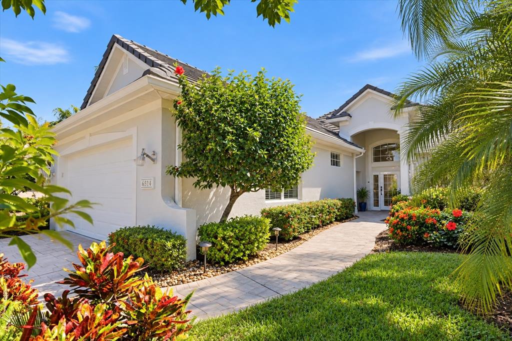 Property for sale at 6514 OAKLAND HILLS DRIVE, LAKEWOOD RANCH, FL, 34202