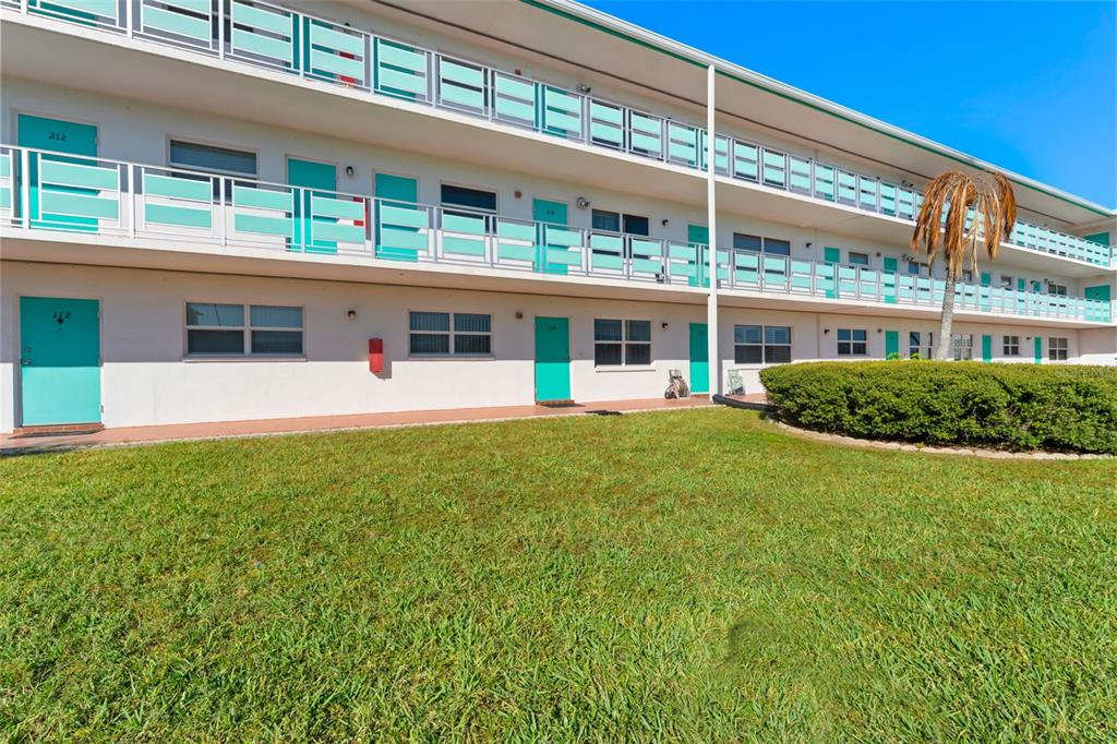 Property for sale at 1950 59TH AVENUE N UNIT 114, ST PETERSBURG, FL, 33714