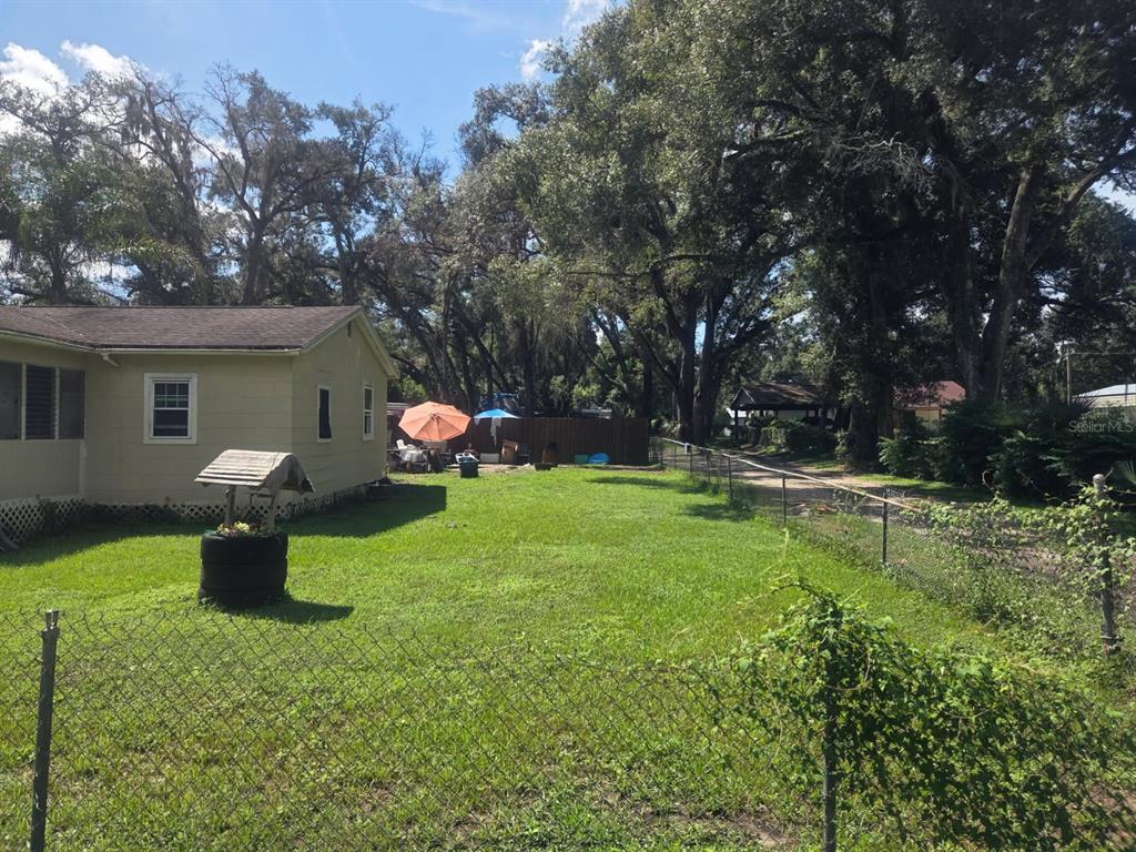 Property for sale at 10507 MAIN STREET, THONOTOSASSA, FL, 33592