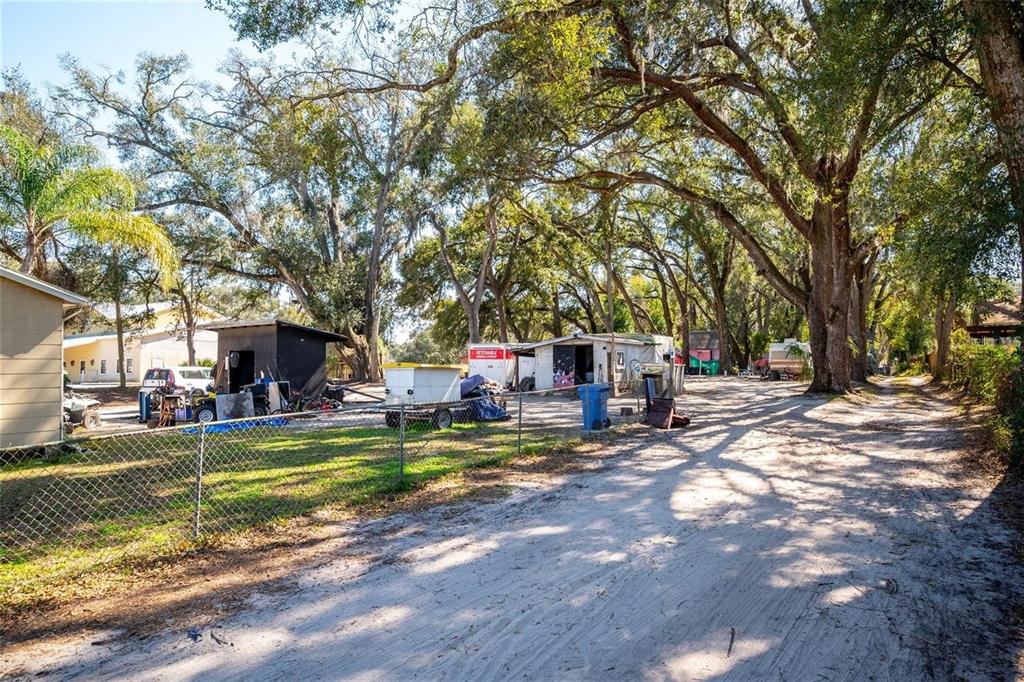 Property for sale at 10507 MAIN STREET, THONOTOSASSA, FL, 33592