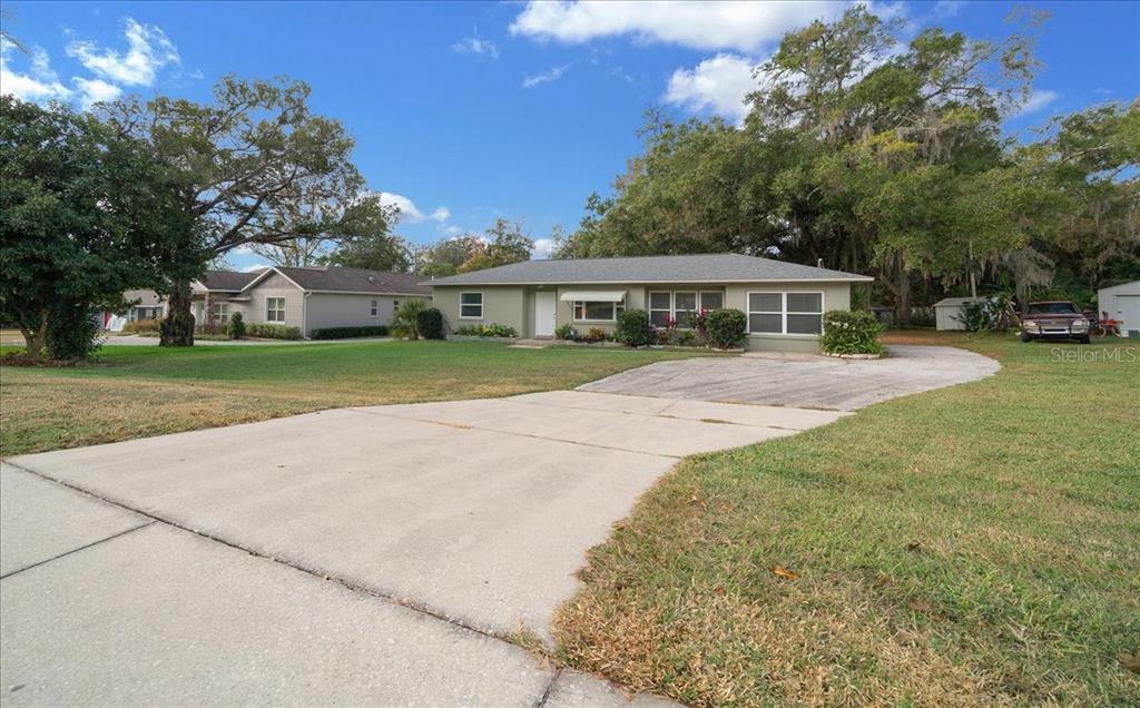 Property for sale at 2810 SE LAKE WEIR AVENUE, OCALA, FL, 34471