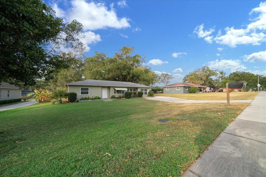 Property for sale at 2810 SE LAKE WEIR AVENUE, OCALA, FL, 34471
