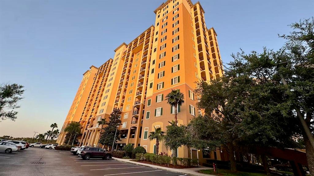 Property for sale at 8125 RESORT VILLAGE DRIVE UNIT 5808, ORLANDO, FL, 32821