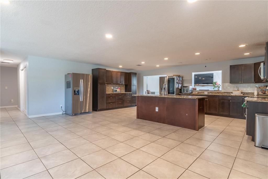 Huge Open Floor plan kitchen