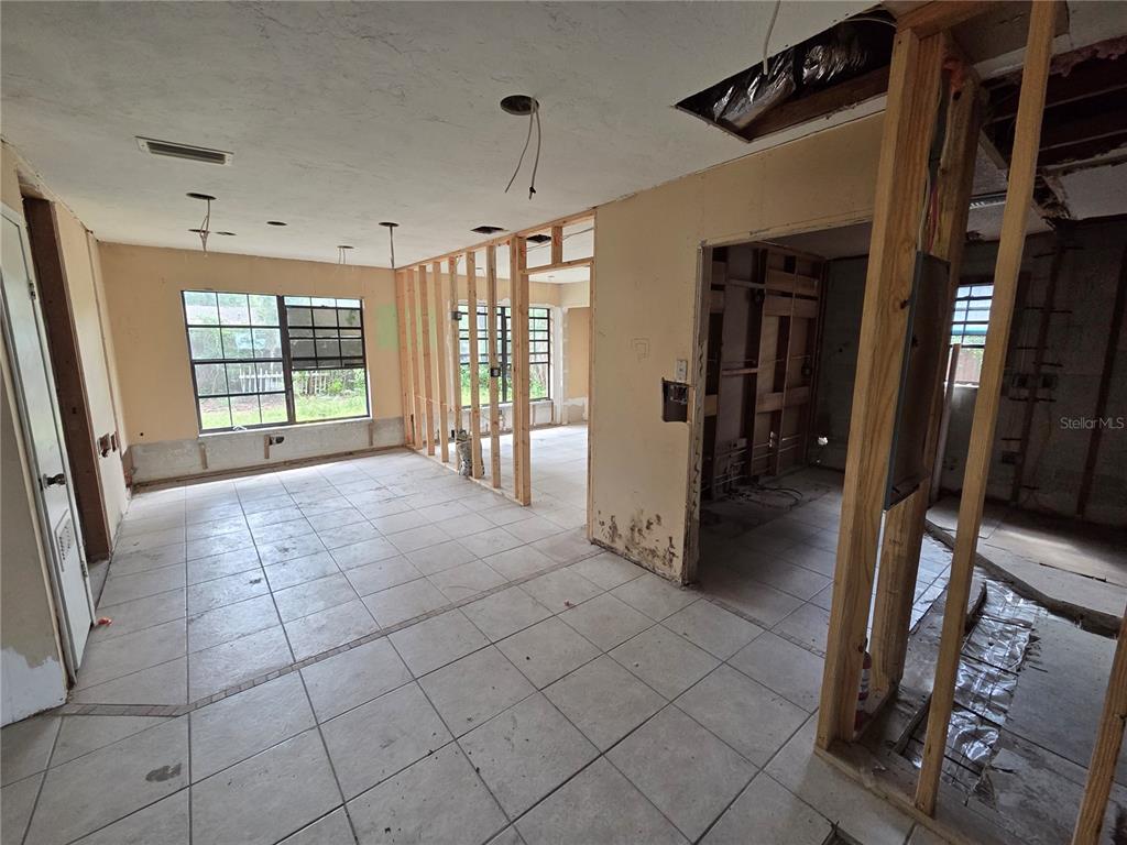Property for sale at 1129 NE 24TH TERRACE, GAINESVILLE, FL, 32641