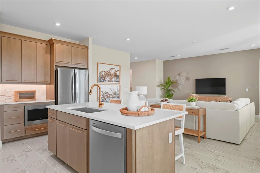 Waterbrooke Dahlia Model Kitchen