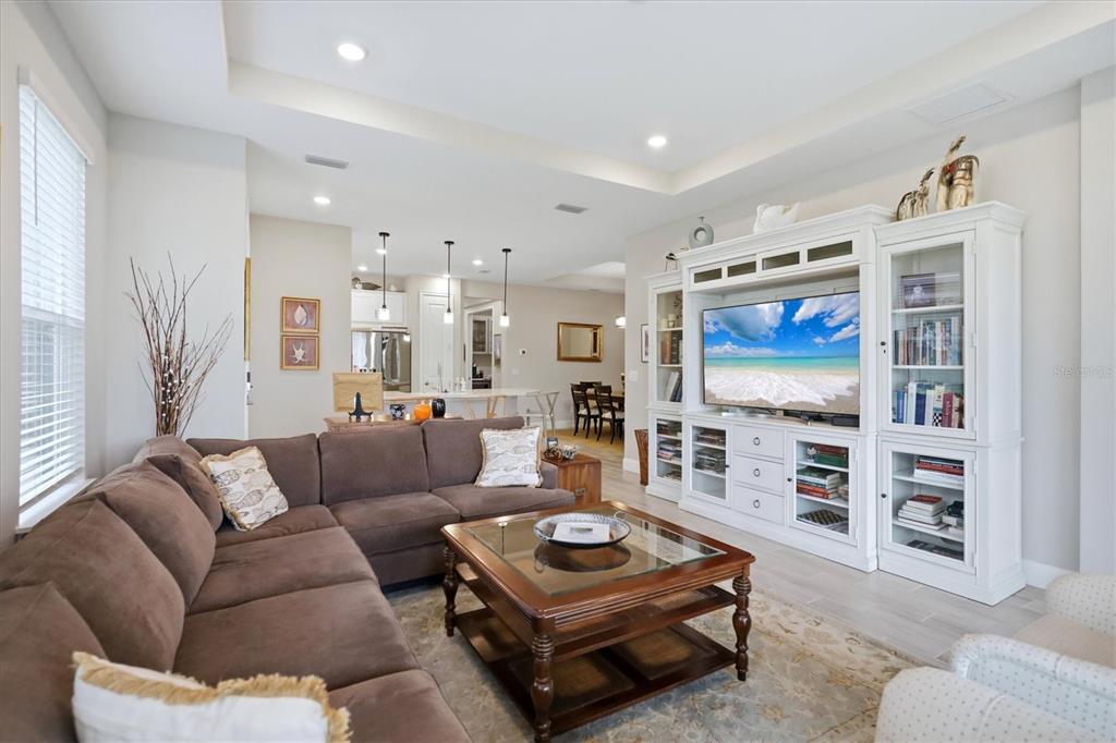 Property for sale at 6206 PLATEAU COURT, BRADENTON, FL, 34203