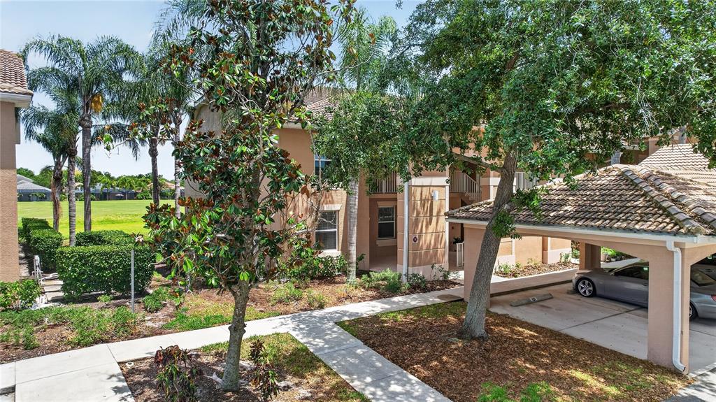 Property for sale at 915 FAIRWAYCOVE LANE UNIT 101, BRADENTON, FL, 34212