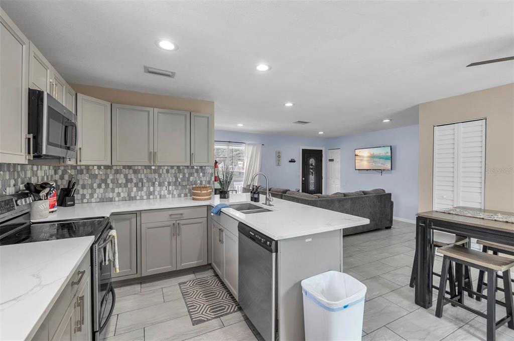 Property for sale at 2714 42ND STREET W, BRADENTON, FL, 34205