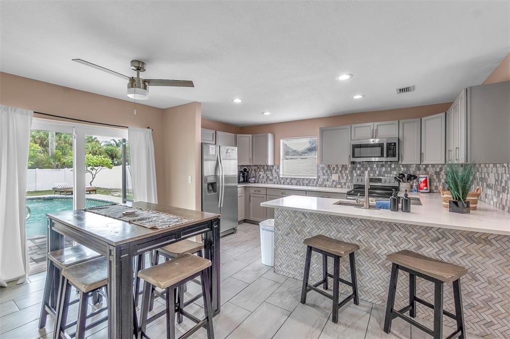 Property for sale at 2714 42ND STREET W, BRADENTON, FL, 34205