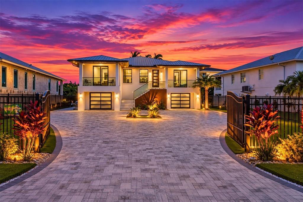 Property for sale at 3920 ROBERTS POINT ROAD, SARASOTA, FL, 34242