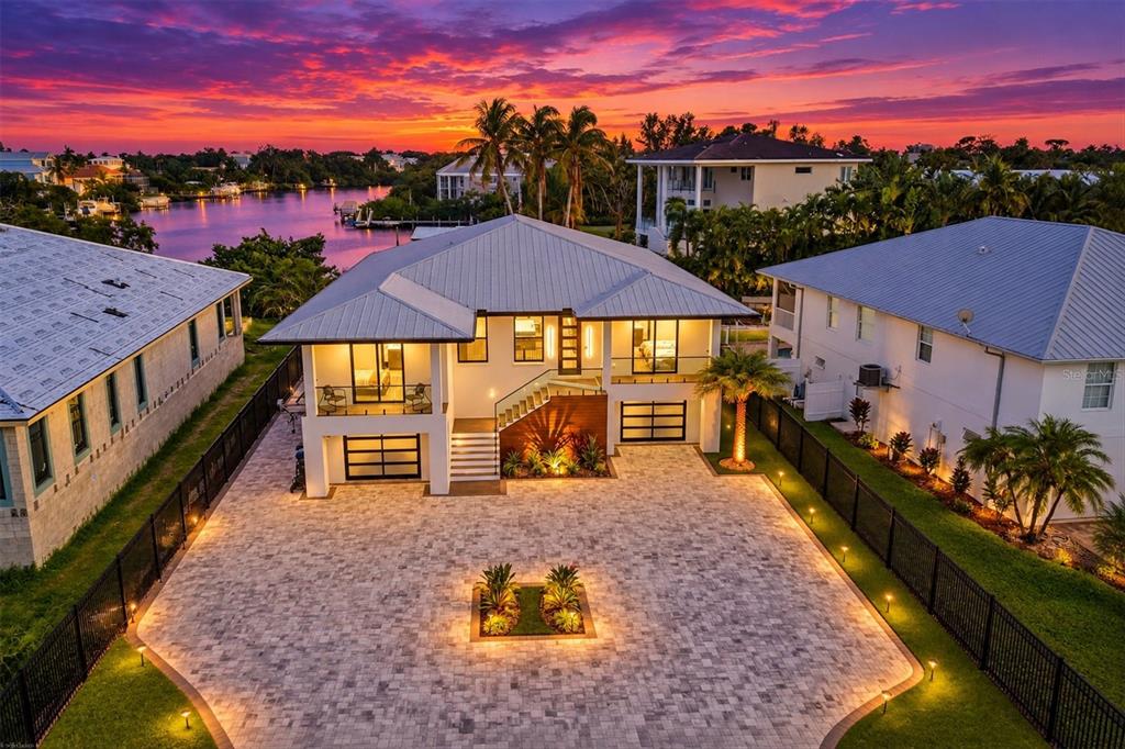 Property for sale at 3920 ROBERTS POINT ROAD, SARASOTA, FL, 34242
