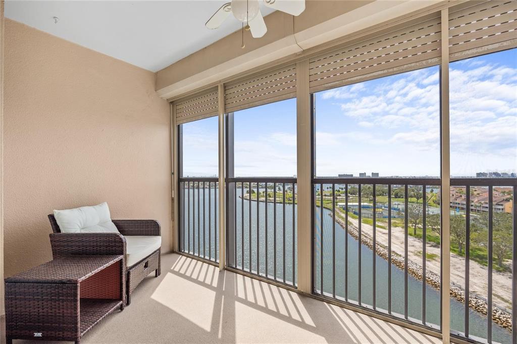 Property for sale at 10355 PARADISE BOULEVARD UNIT 907, TREASURE ISLAND, FL, 33706