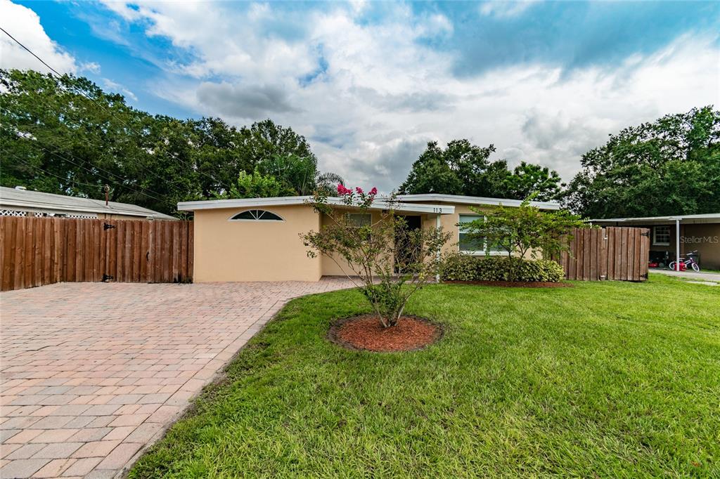 Property for sale at 113 STOODY AVENUE, AUBURNDALE, FL, 33823