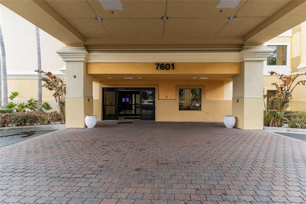 Property for sale at 7601 CANADA AVENUE UNIT 408, ORLANDO, FL, 32819