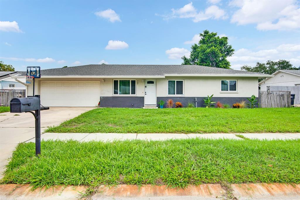 Property for sale at 707 65TH AVENUE DRIVE W, BRADENTON, FL, 34207