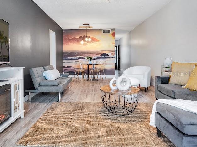 Property for sale at 1504 VIRGINIA AVENUE UNIT 203, DAYTONA BEACH, FL, 32114