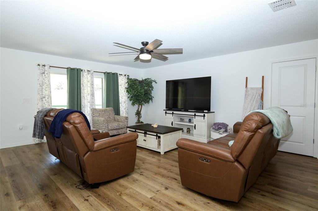 Property for sale at 5325 RED CORAL CIRCLE, MOUNT DORA, FL, 32757