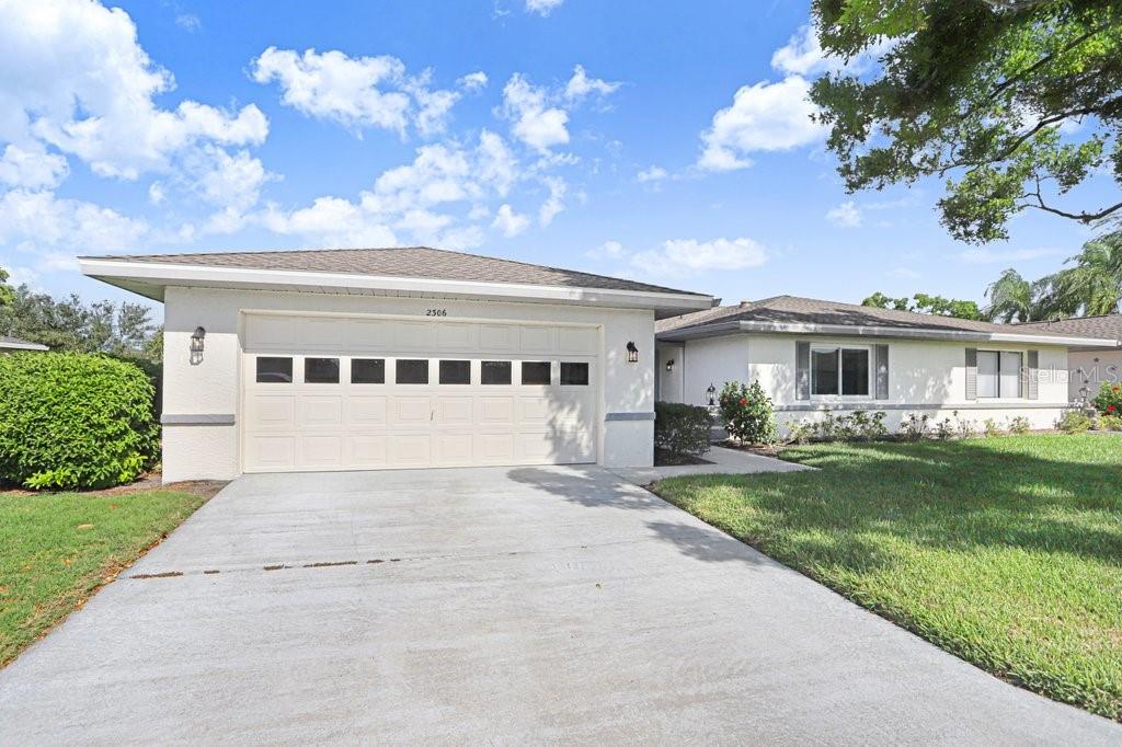 Property for sale at 2306 LANCASTER DRIVE UNIT 2306, SUN CITY CENTER, FL, 33573
