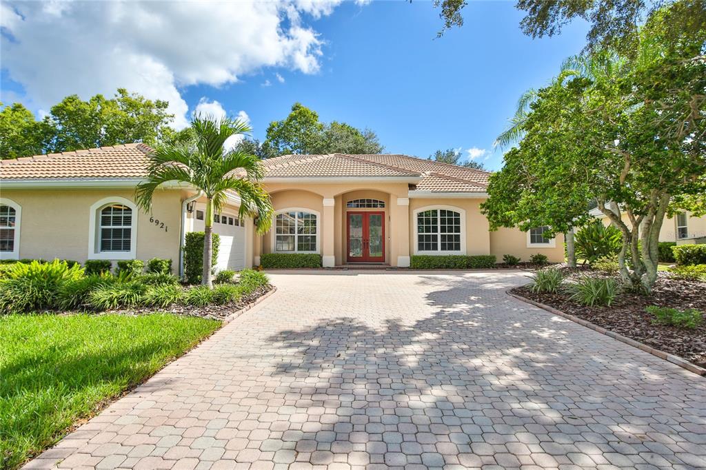 Property for sale at 6921 CONESTOGA PLACE, UNIVERSITY PARK, FL, 34201