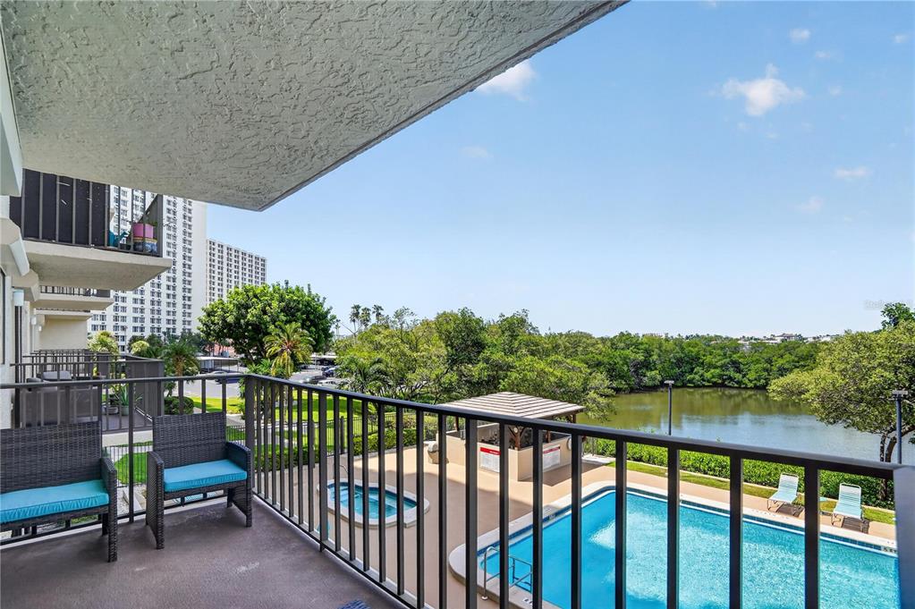 Property for sale at 7050 SUNSET DRIVE S UNIT 211, SOUTH PASADENA, FL, 33707