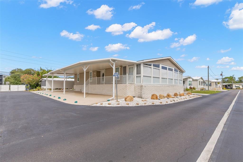 Property for sale at 7300 AMERICANA DRIVE NE UNIT 143, ST PETERSBURG, FL, 33702