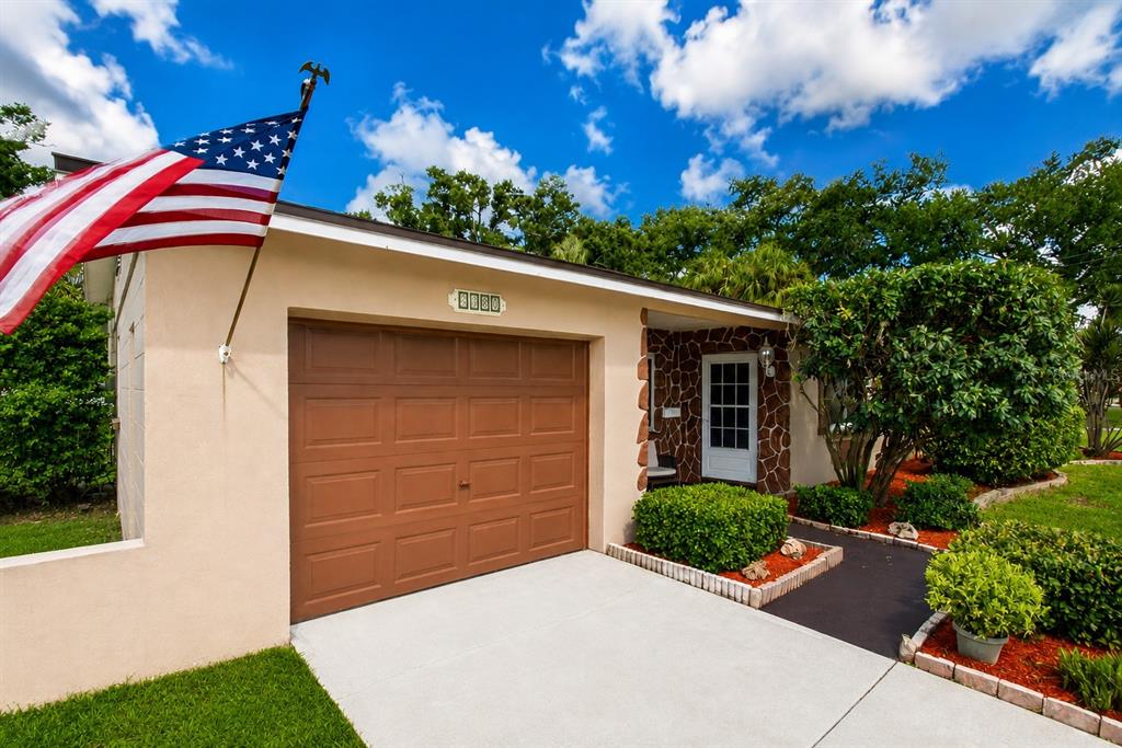 Garage / Front Porch