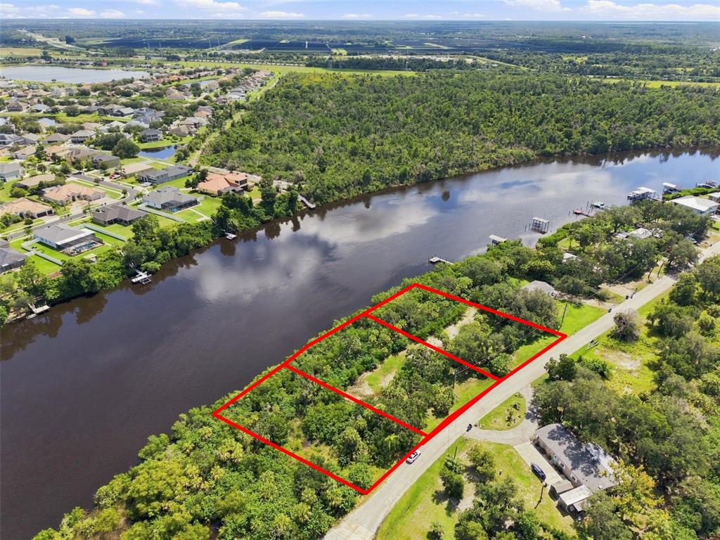 Property for sale at 2504, 2506, and 2508 RIVER BEND DRIVE, RUSKIN, FL, 33570