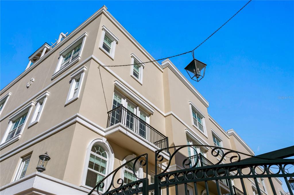 Property for sale at 400 REGENT LANE N, ST PETERSBURG, FL, 33701