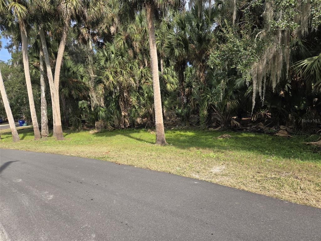 Property for sale at 447 WARRIOR TRAIL, DELTONA, FL, 32725