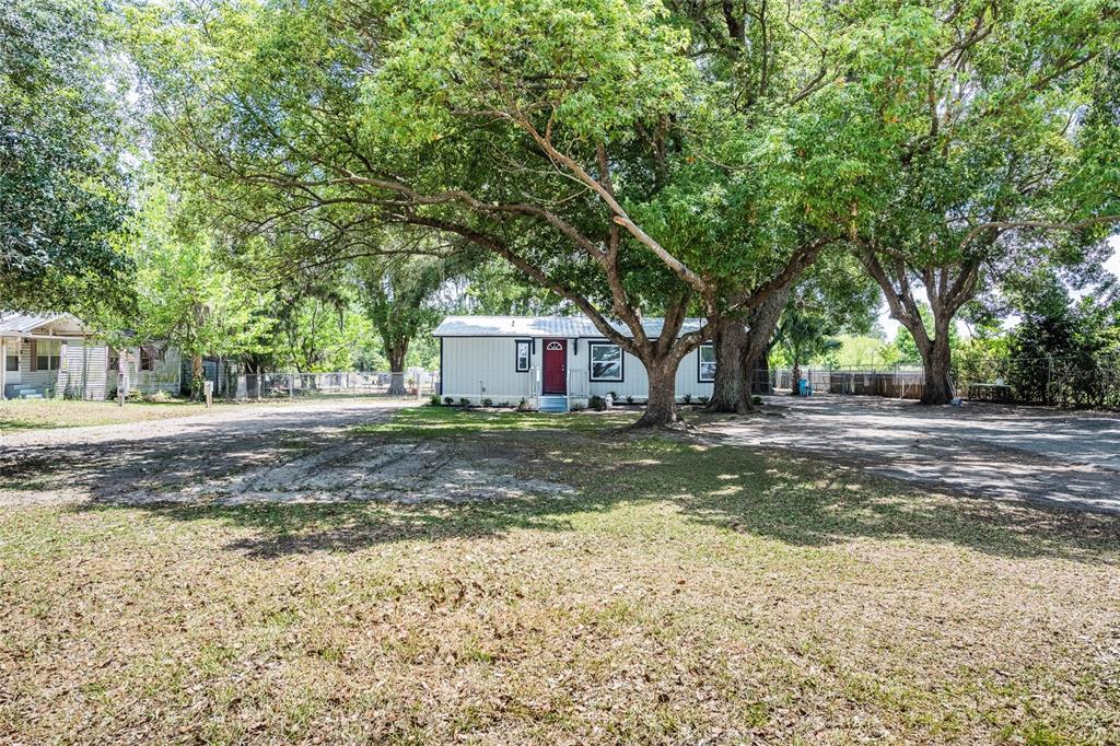 Property for sale at 5220 SPRING CREEK DR, LAKELAND, FL, 33811