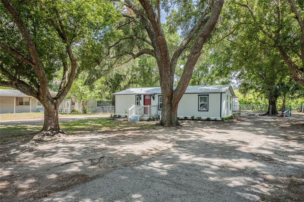 Property for sale at 5220 SPRING CREEK DR, LAKELAND, FL, 33811
