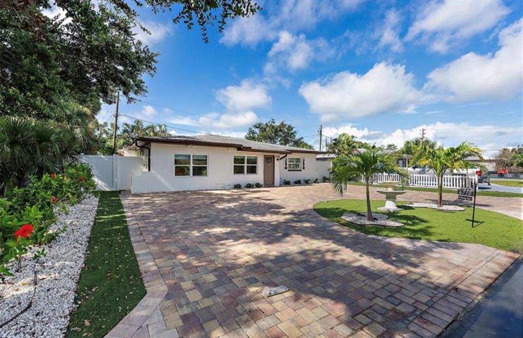 Property for sale at 6750 W FLAMINGO WAY S, ST PETERSBURG, FL, 33707