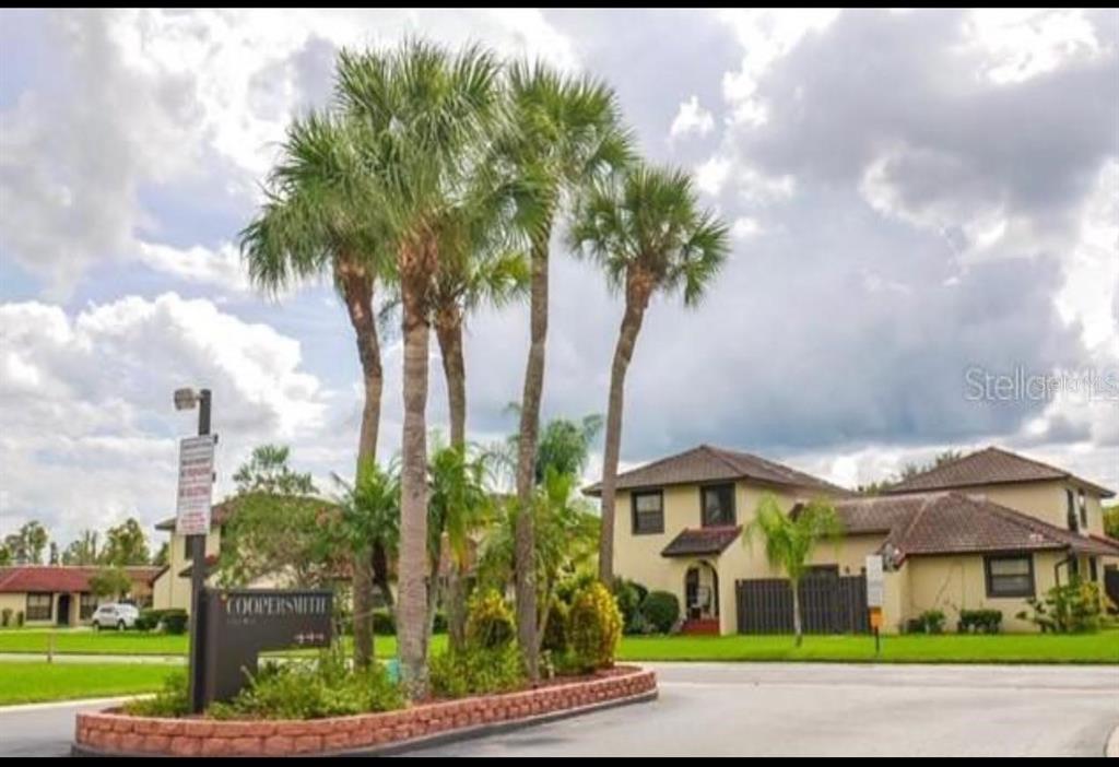 Property for sale at 437 HUNTER CIRCLE, KISSIMMEE, FL, 34758