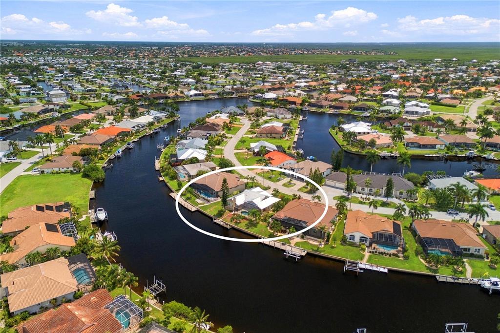 Wide water views, quick Gulf access
