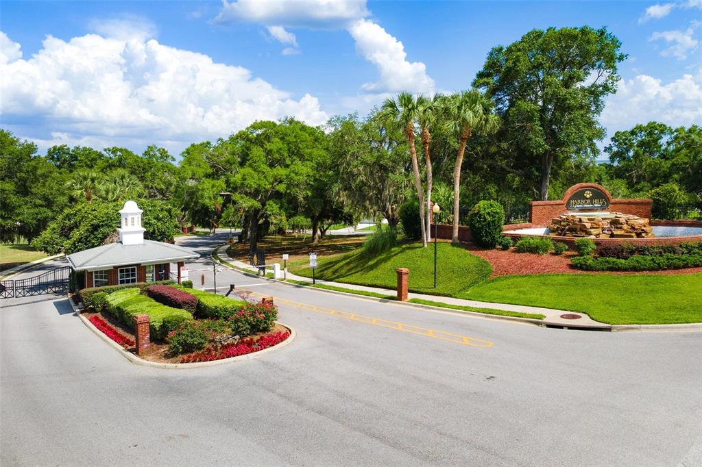 Welcome to Guard Gated main north entrance...HARBOR HILLS!!