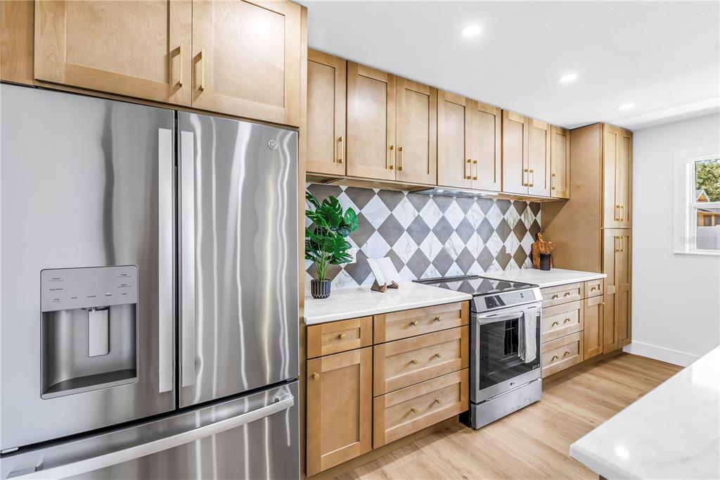Property for sale at 1221 36TH TERRACE N, ST PETERSBURG, FL, 33704