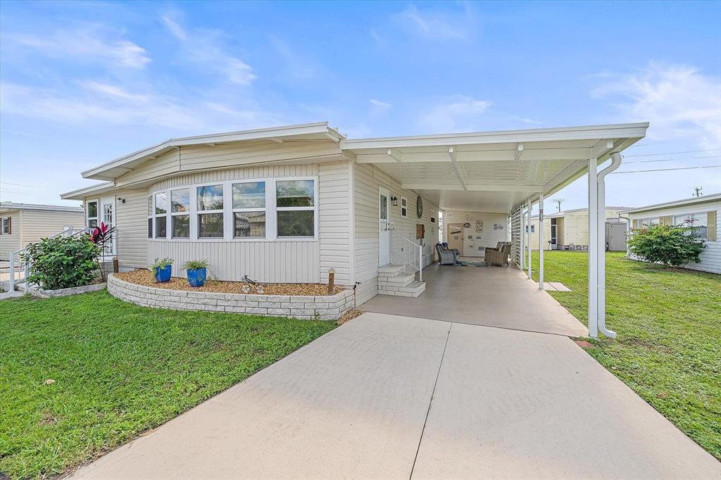 Property for sale at 102 DEL RIO DRIVE, PALMETTO, FL, 34221