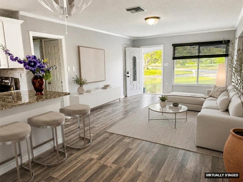 STAGING-LIVING ROOM