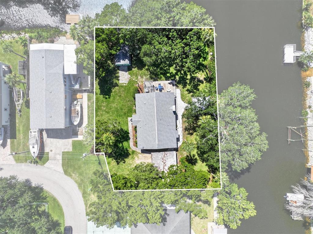 .33 of an Acre - 249 ft of Water Frontage