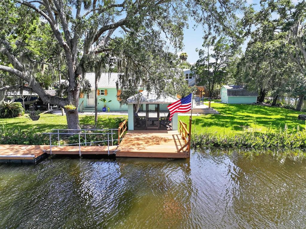Stationary Deck & Floating Dock