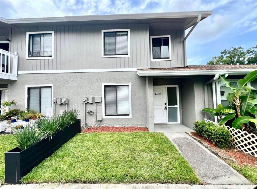 Property for sale at 10131 LAKE OAK CIRCLE, TAMPA, FL, 33624