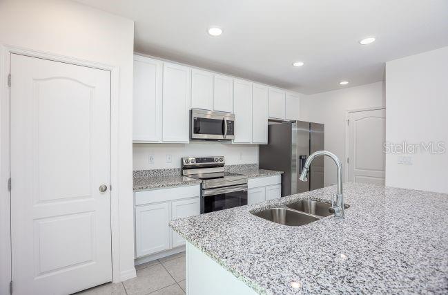 Model home - actual features may vary.