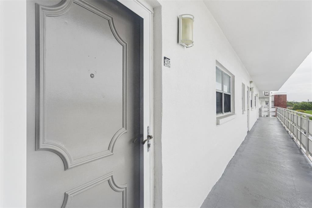 Property for sale at 5501 80TH STREET N UNIT 402, ST PETERSBURG, FL, 33709
